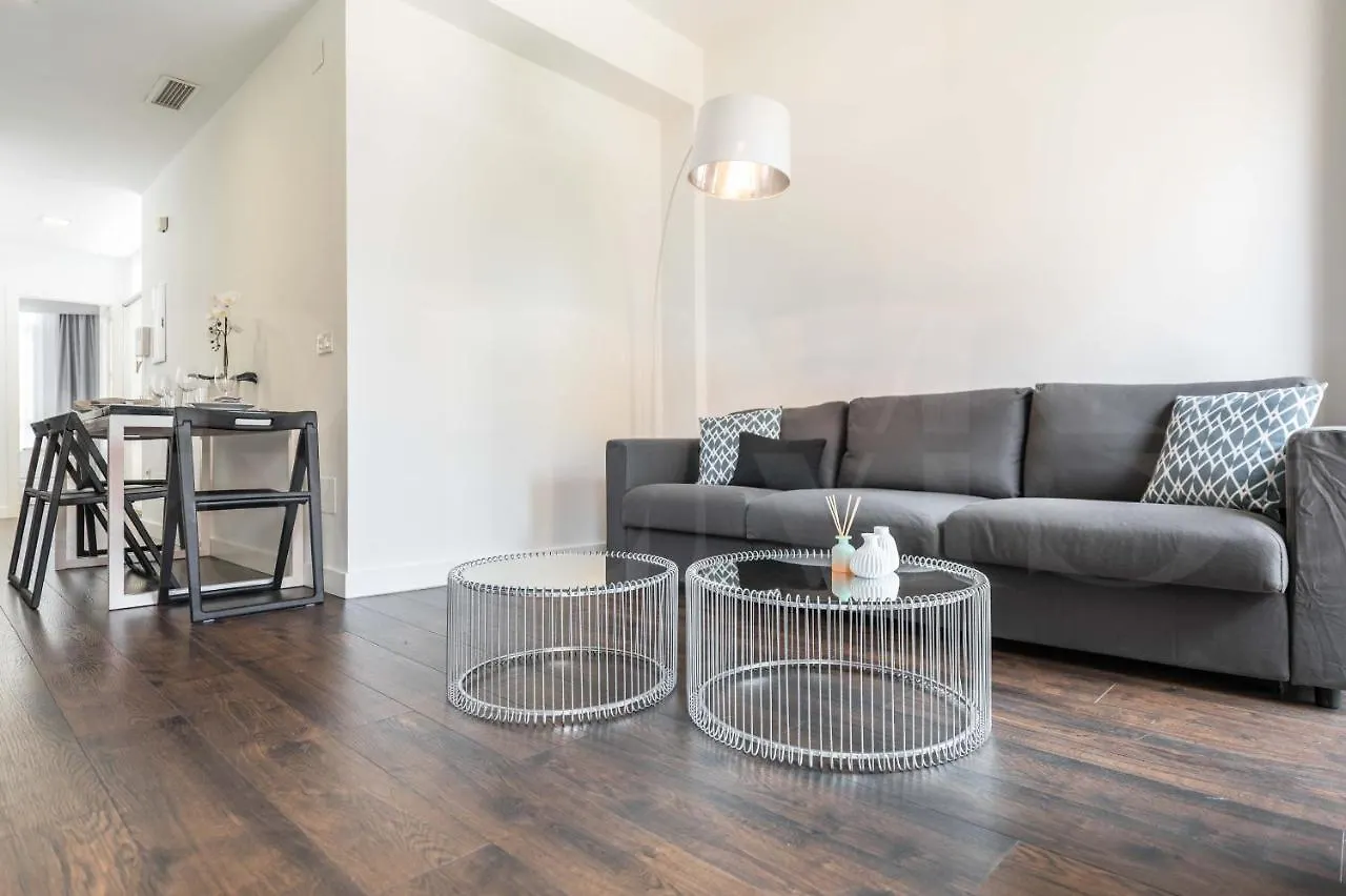 Spacious Duplex With Terrace By Picasso Museum By Rems Málaga