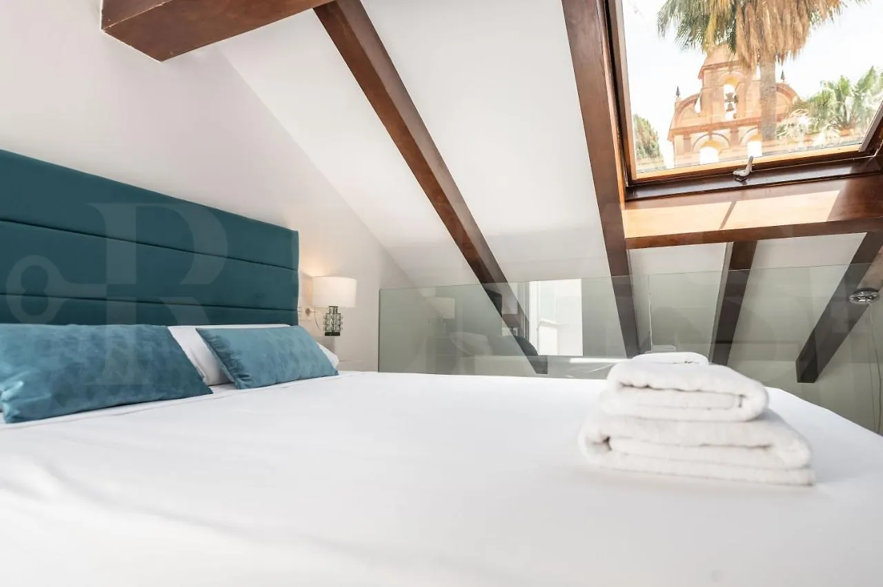 Spacious Duplex With Terrace By Picasso Museum By Rems Málaga