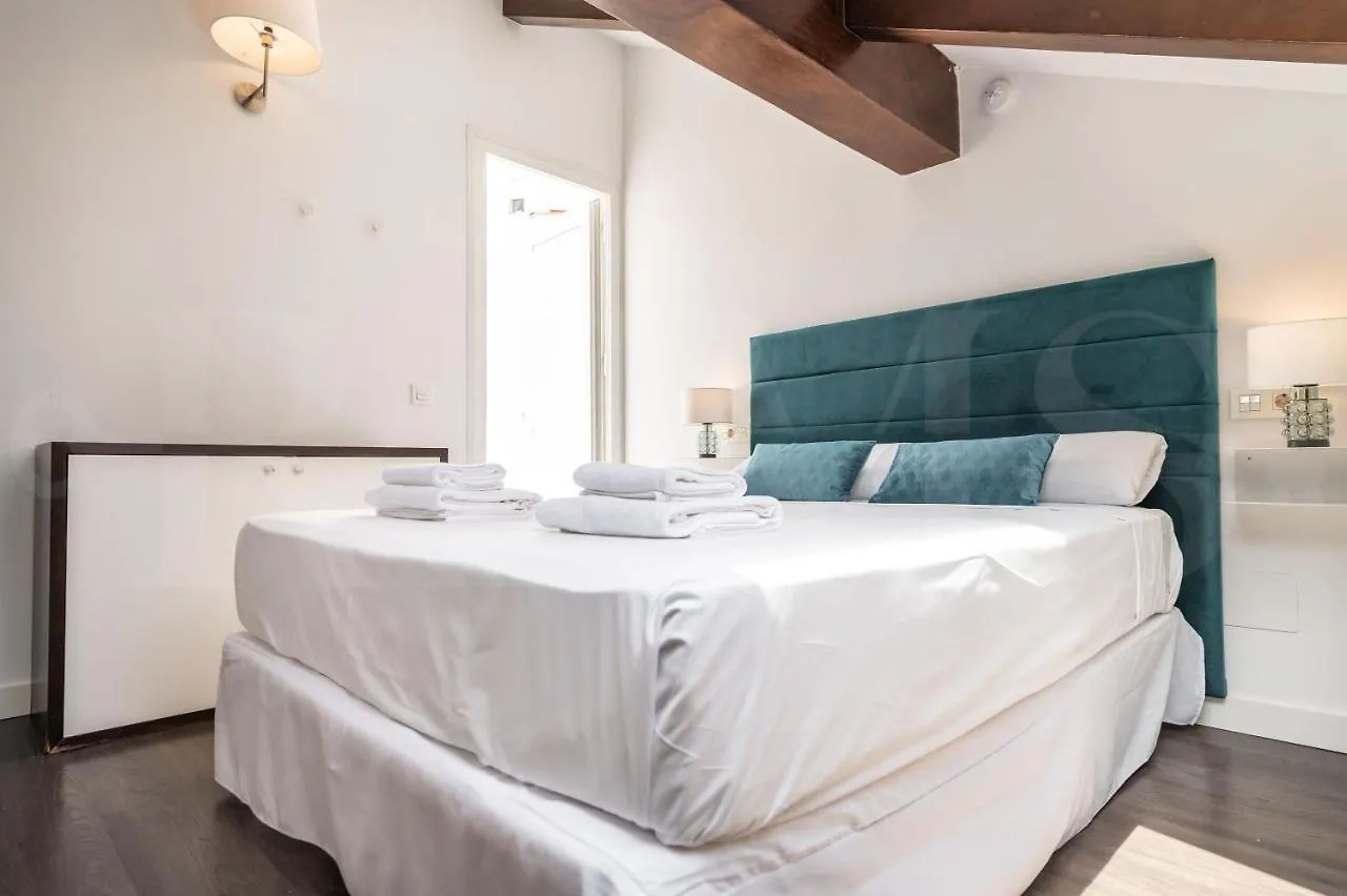 Spacious Duplex With Terrace By Picasso Museum By Rems 말라가 아파트